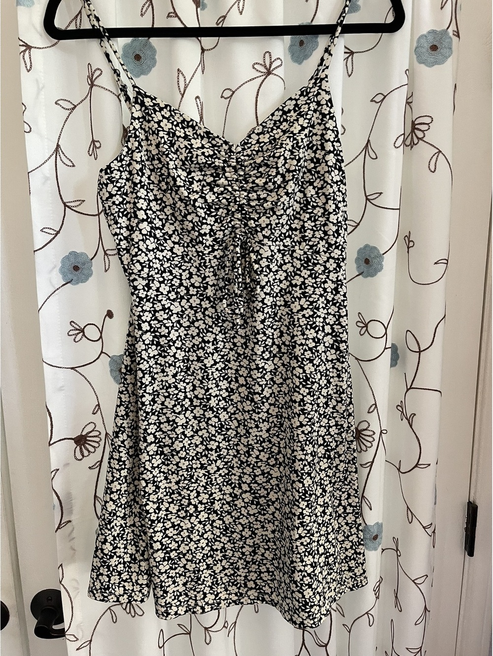 Lala Land Creative Co. | S | Black White Floral Dress - Picture 3 of 5
